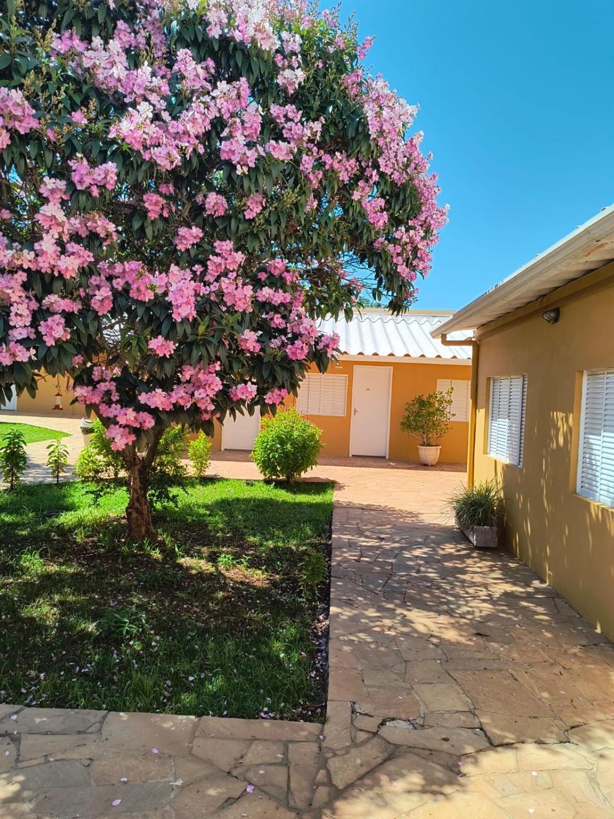 Unibarao Hotel -Proximo As Universidades Unicamp-Puc-Hospitais -Bancos-Restaurantes-Praca Capital -Shopping Dom Pedro - Expo Dom Pedro-Ceasa Καμπίνας Εξωτερικό φωτογραφία
